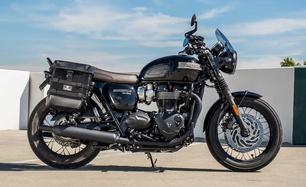 15L - Incognito Quick Mount Medium Triumph Bonneville T100 Solo Motorcycle Saddlebag (Right Only) 2