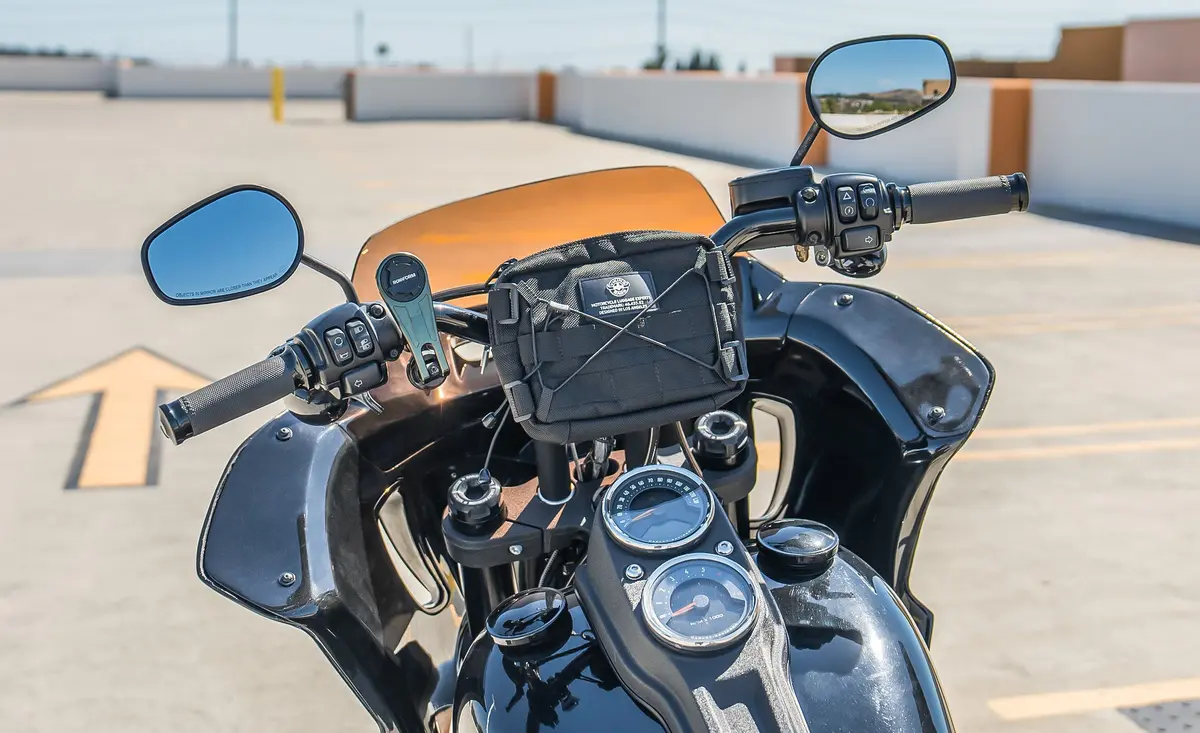 1L - Renegade Victory Motorcycle Tool Bag 2